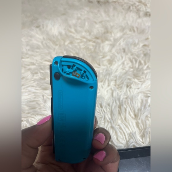 Nintendo switch - Picture 3 of 4